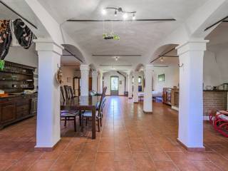 Taverna