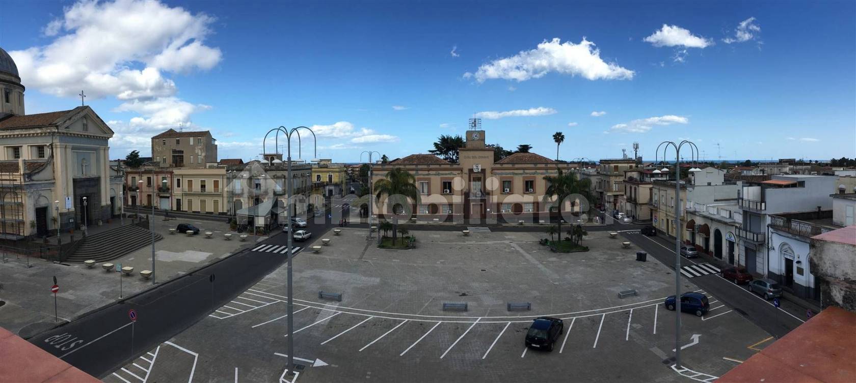 Palazzo - Edificio in vendita a Mascali