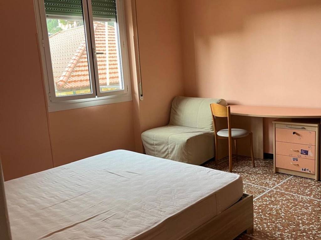 Quadrilocale via monaco 18, laigueglia
