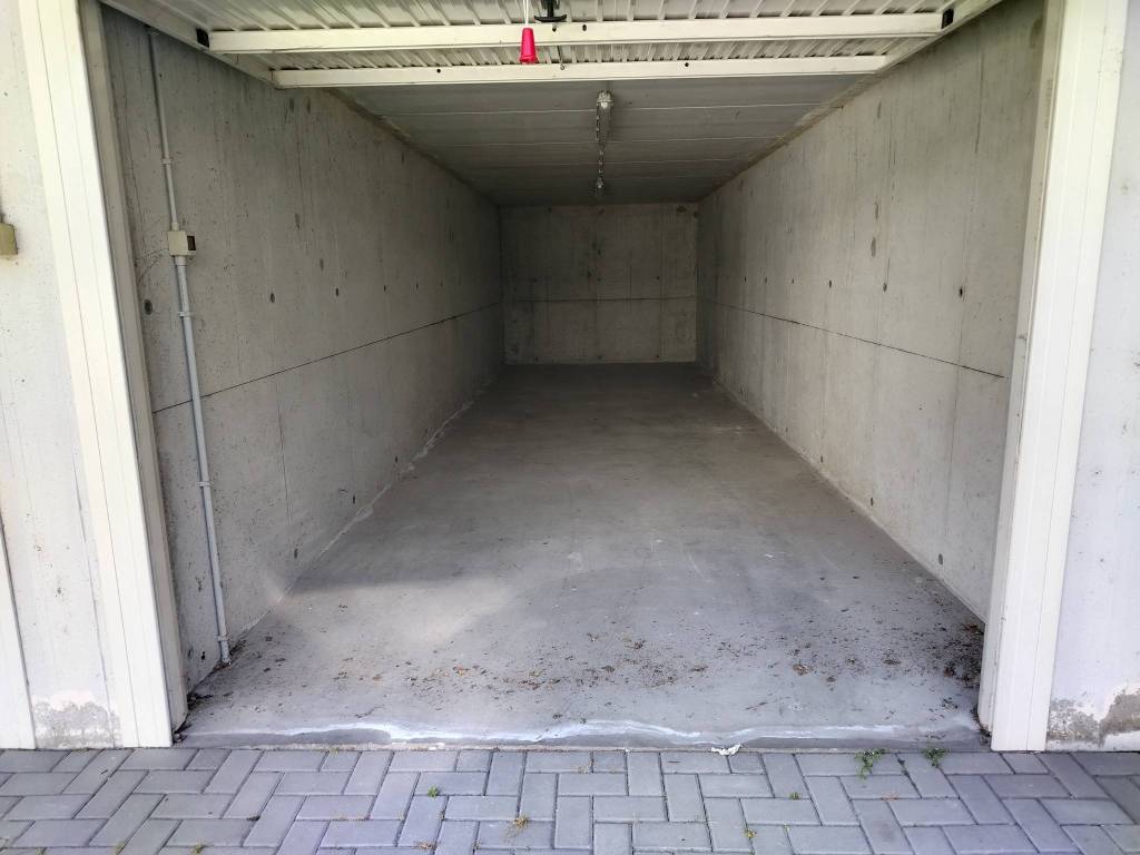 Garage - box via dei mille 22, centro, somma lombardo