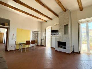 Salone