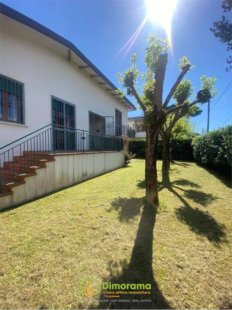 Villa in vendita a Pietrasanta