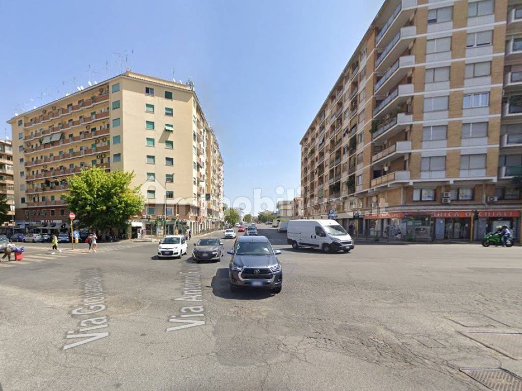 Locale commerciale piazza Antonio Meucci, Roma, Rif. 120201594 ...