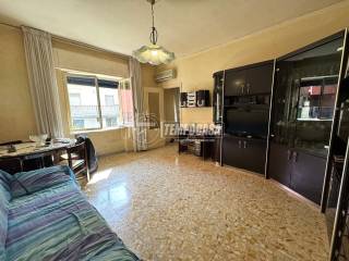 2-room flat via CAIO ASINIO POLLIONE, Bagnoli, Naples