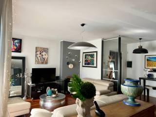 Salone