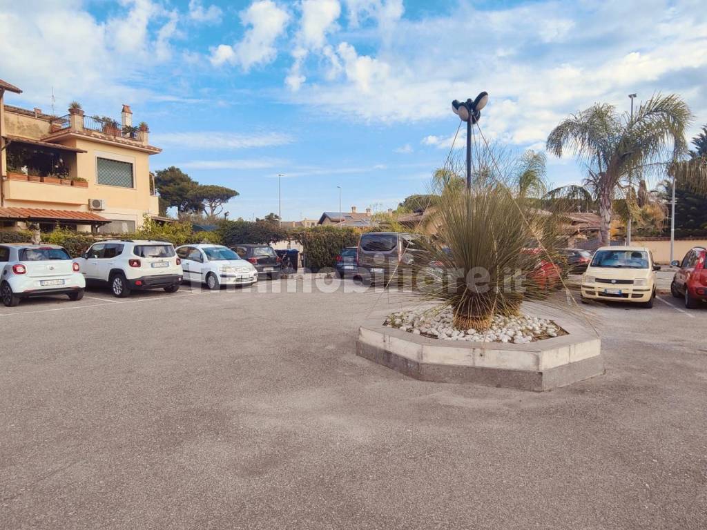 Attico via Domenico Ceccarossi 70, Infernetto, Roma