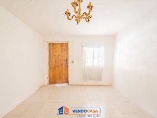 Stanza non arredata