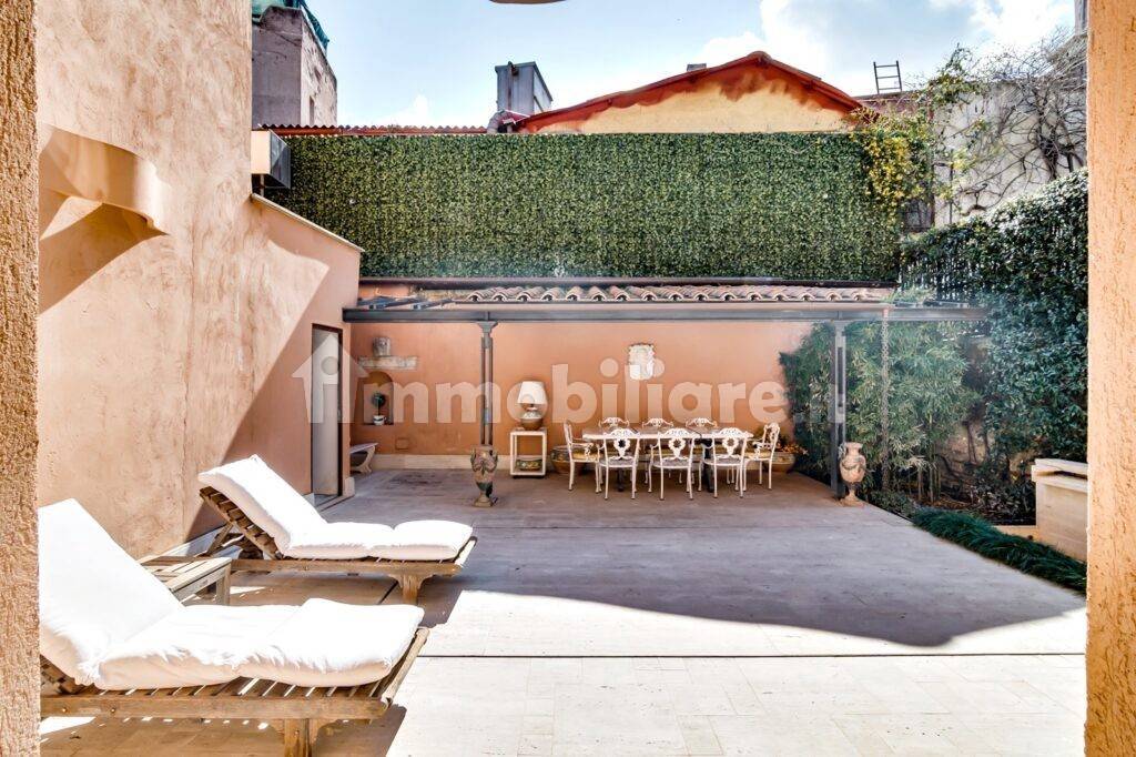 Casa indipendente in vendita a Roma