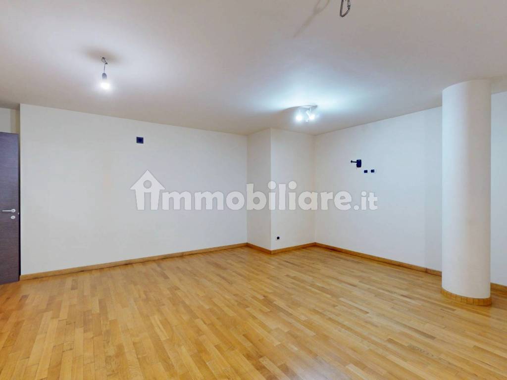 Stanza non arredata