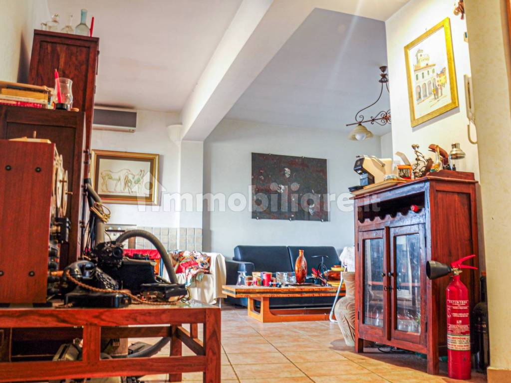 Salone