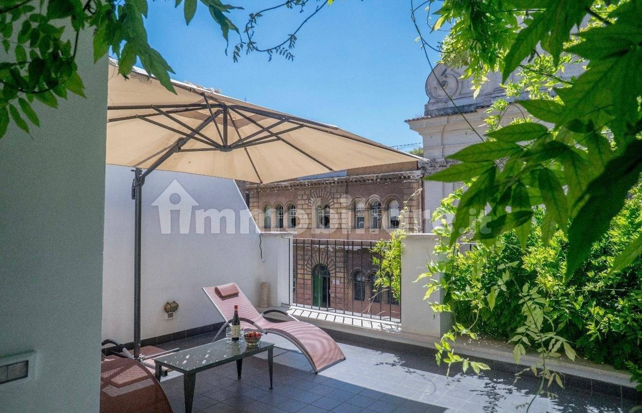 Casa indipendente in vendita a Roma