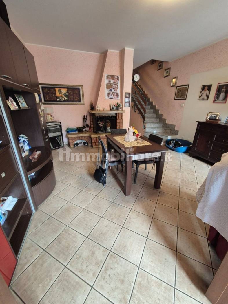 Villetta a schiera in vendita a Roma