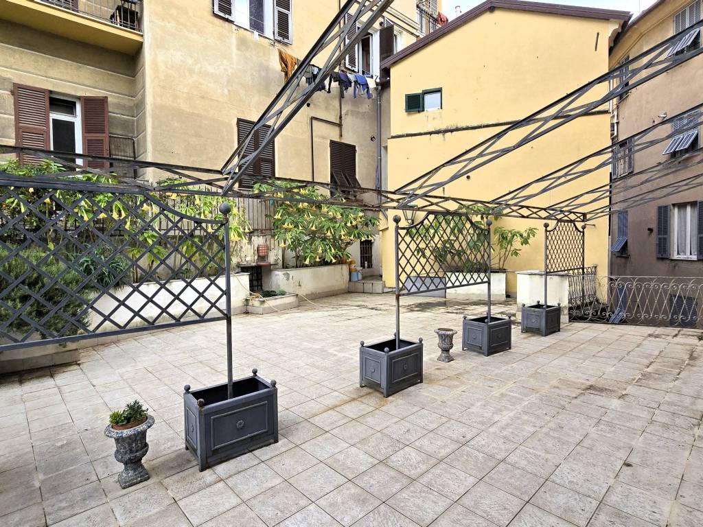 Edilio Raggio Vendita Appartamento Genova. Quadrilocale in via Edilio Raggio 3 ...