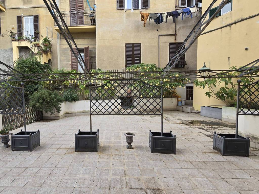 Edilio Raggio Vendita Appartamento Genova. Quadrilocale in via Edilio Raggio 3 ...