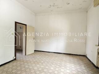 Stanza non arredata