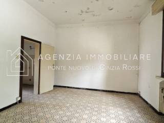 Stanza non arredata