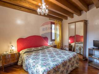 2-room flat San Marco 3614, San Marco, Venice