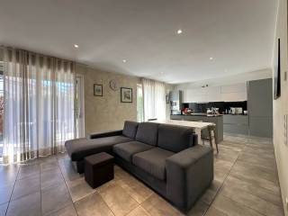 Salone