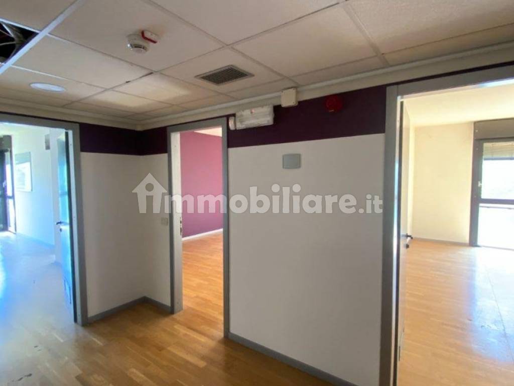 Ufficio - Studio via Albere 19, Verona, Rif. 120688120 - Immobiliare.it