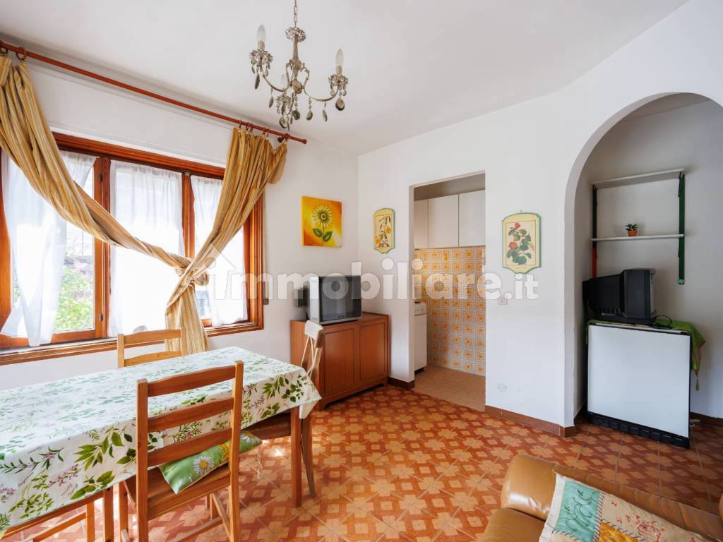 Salone
