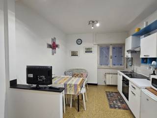 2-room flat via Antonio Gramsci, Prè, Genoa