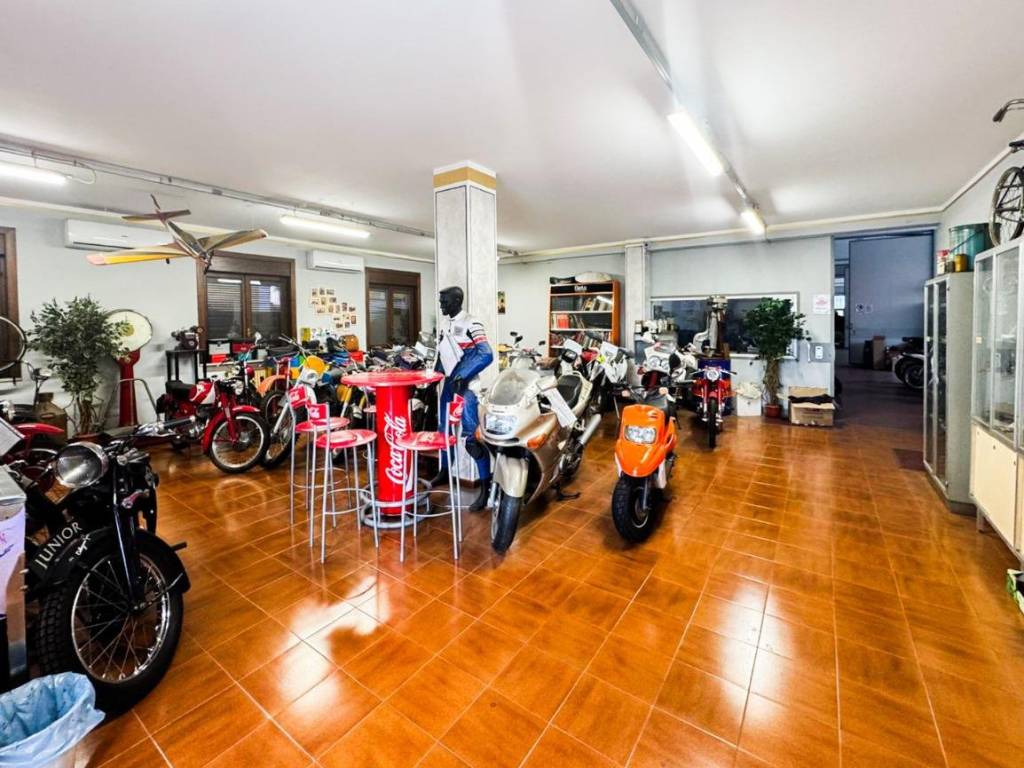 Interno non residenziale