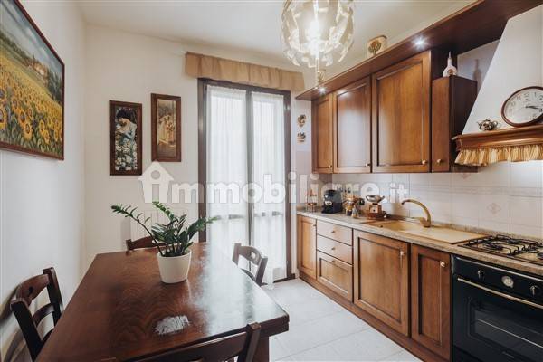 Appartamento in vendita a Alto Reno Terme