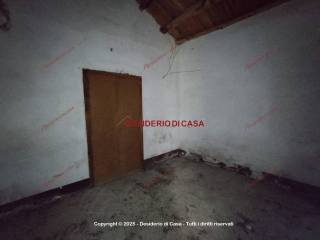 Stanza non arredata