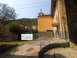 Zona