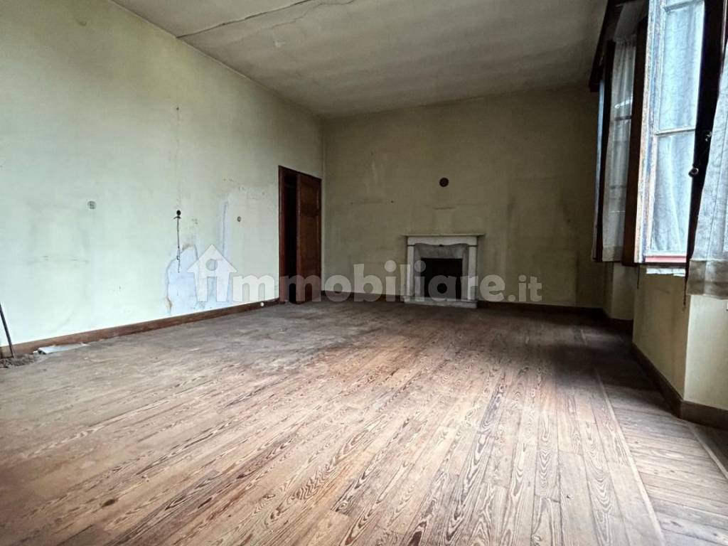 Stanza non arredata