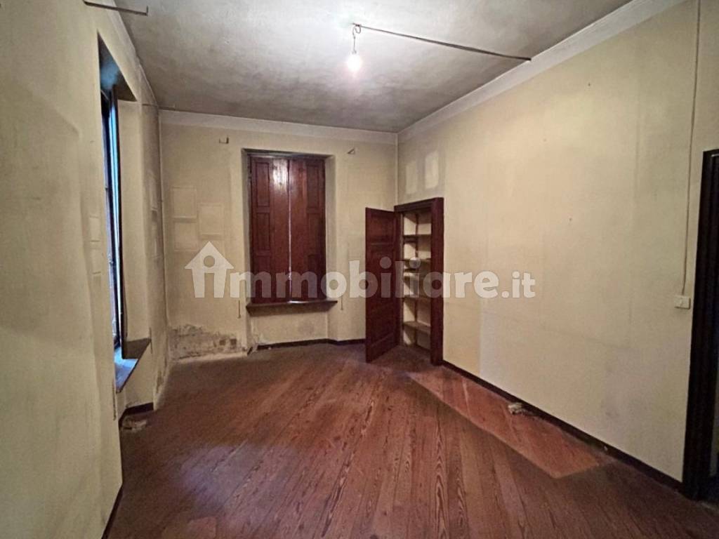 Stanza non arredata