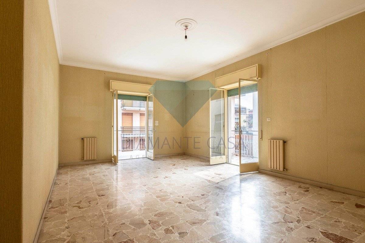 Appartamento in vendita a Giarre