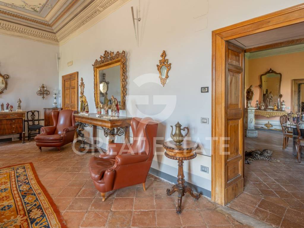 Salone