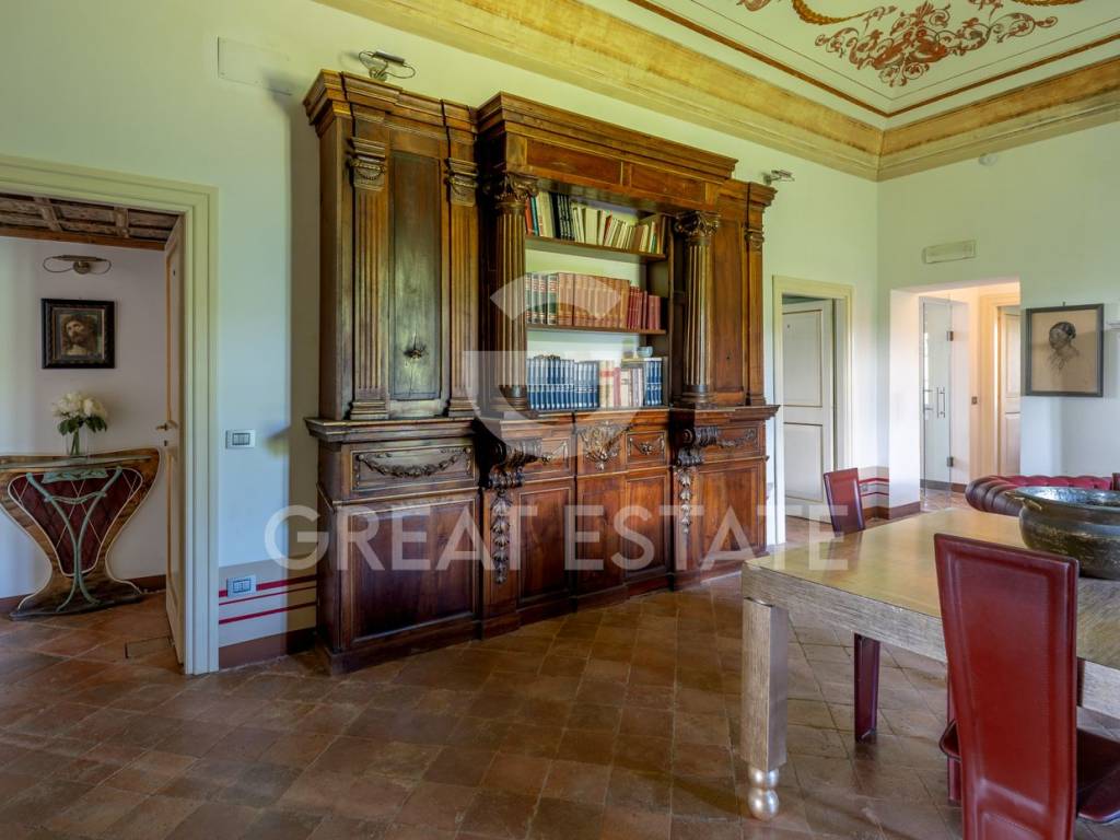 Salone