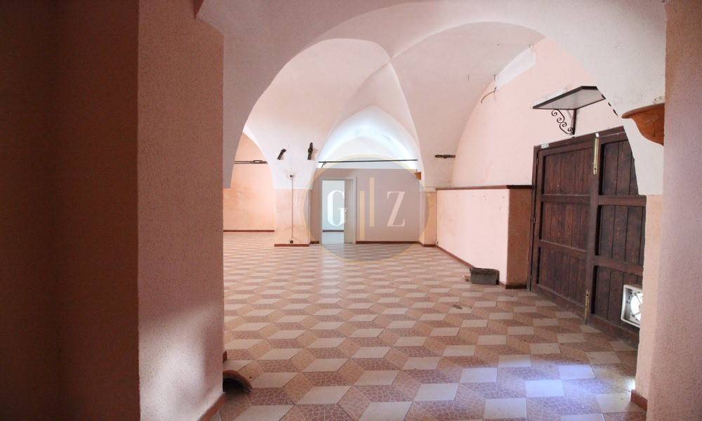 Stanza non arredata