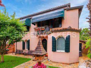 Single family villa via Andrea Morosini, Lido di Venezia, Venice