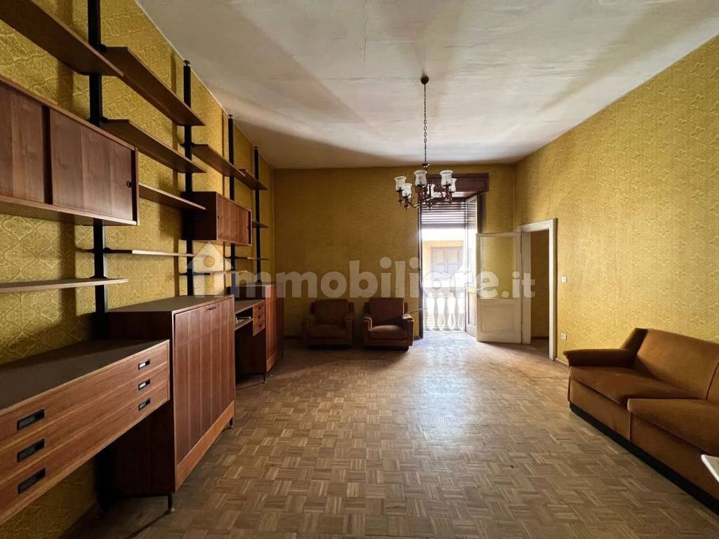 Salone
