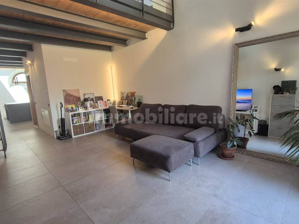 Salone