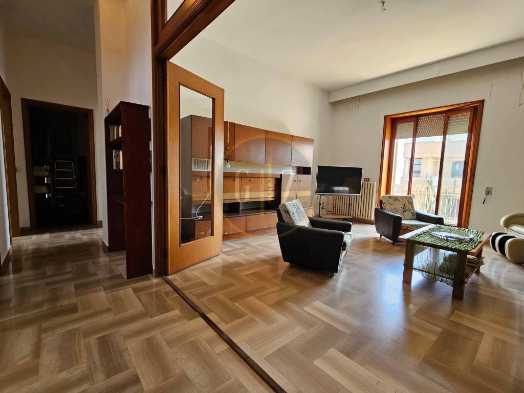 Salone