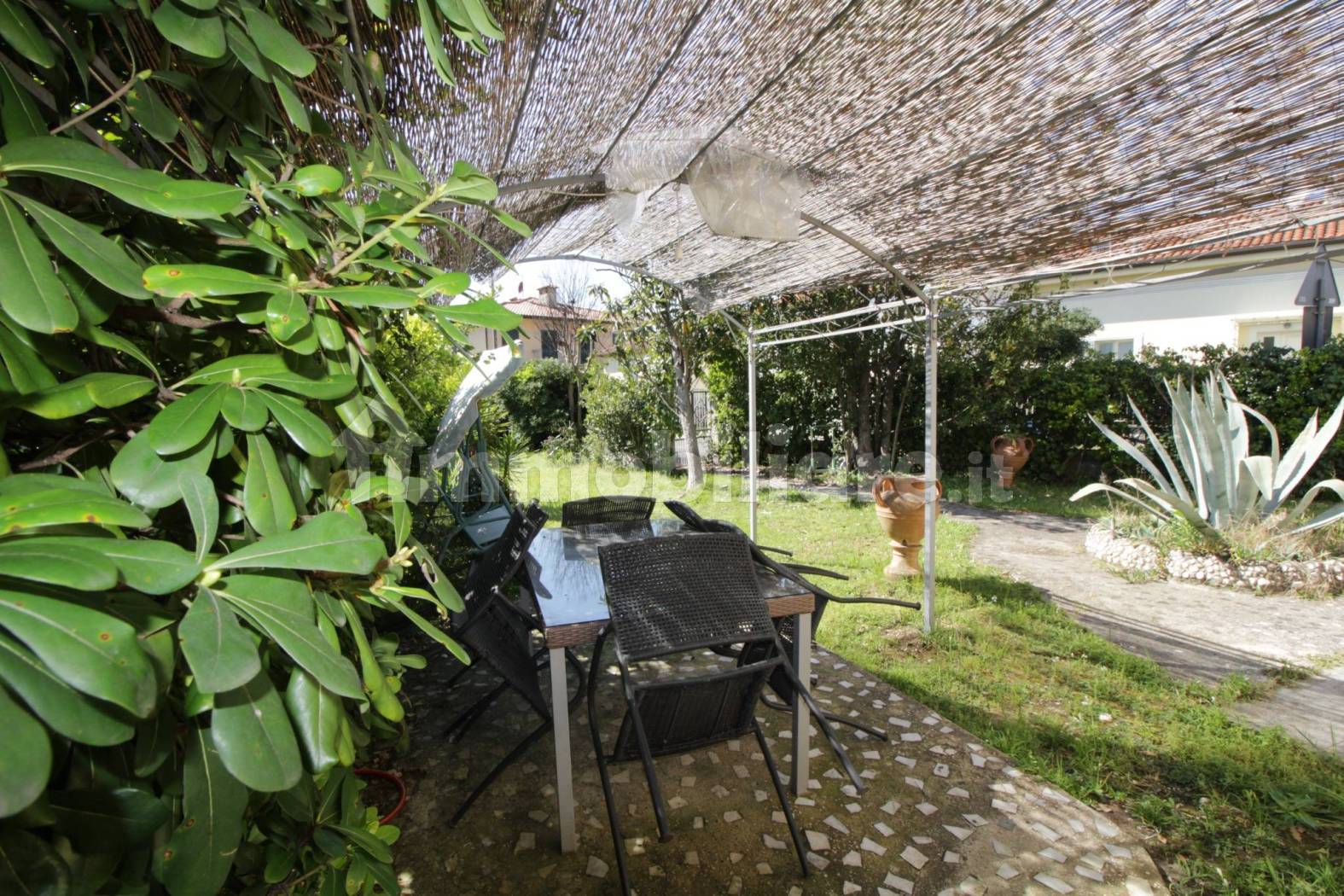 Villa in vendita a Pietrasanta