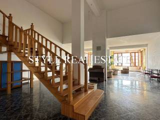 Salone