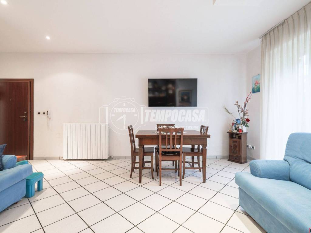 Vendita Appartamento in via G. B. Vico. Imola. Ottimo stato, secondo ...