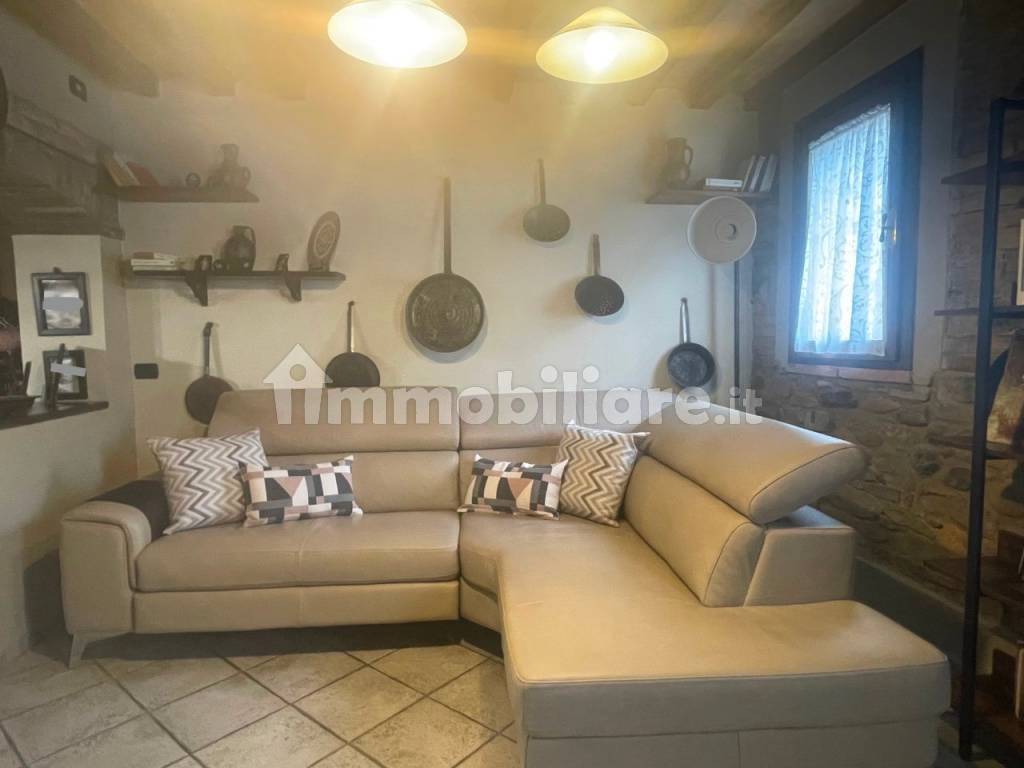 Vendita Rustico San Polo d'Enza. Ottimo stato, 290 m², rif. 121272458