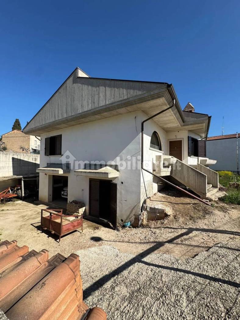 Villa Singola 230mq con Giardino e Finiture di Prestigio - Portocannone - foto 51