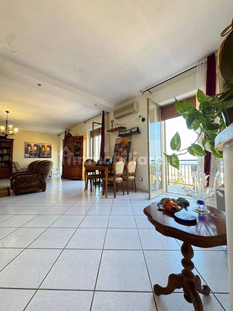 Appartamento Elegante 203mq con Vista Mare e Terrazza - Centro Termoli - foto 10