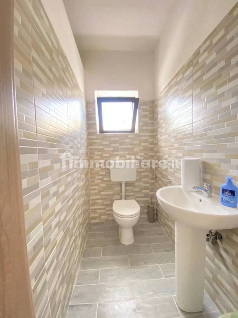 Capannone Commerciale 1.260mq su 3 Livelli - Via Arti e Mestieri Termoli - foto 24