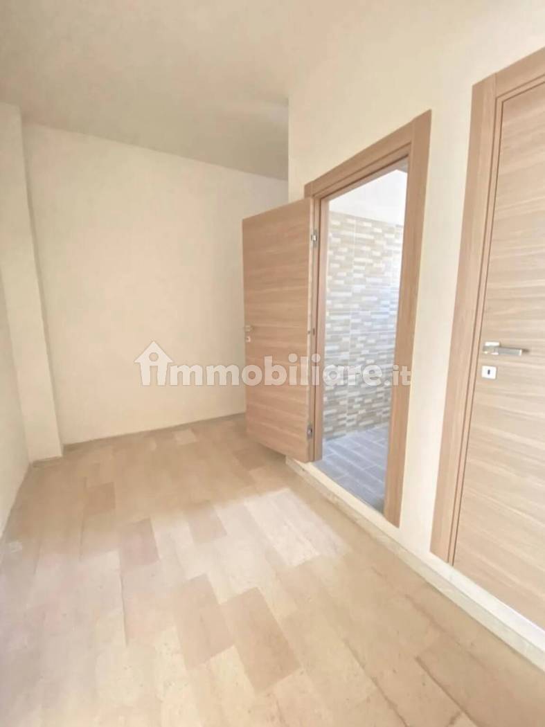 Capannone Commerciale 1.260mq su 3 Livelli - Via Arti e Mestieri Termoli - foto 45