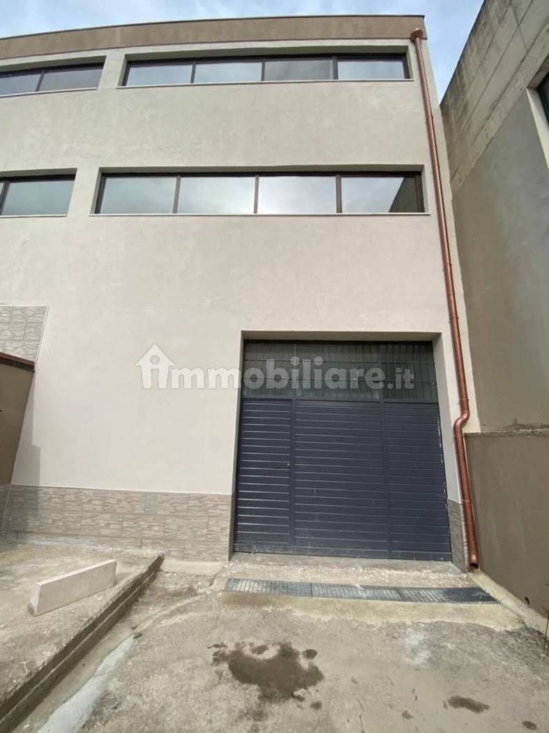 Capannone Commerciale 1.260mq su 3 Livelli - Via Arti e Mestieri Termoli - foto 56