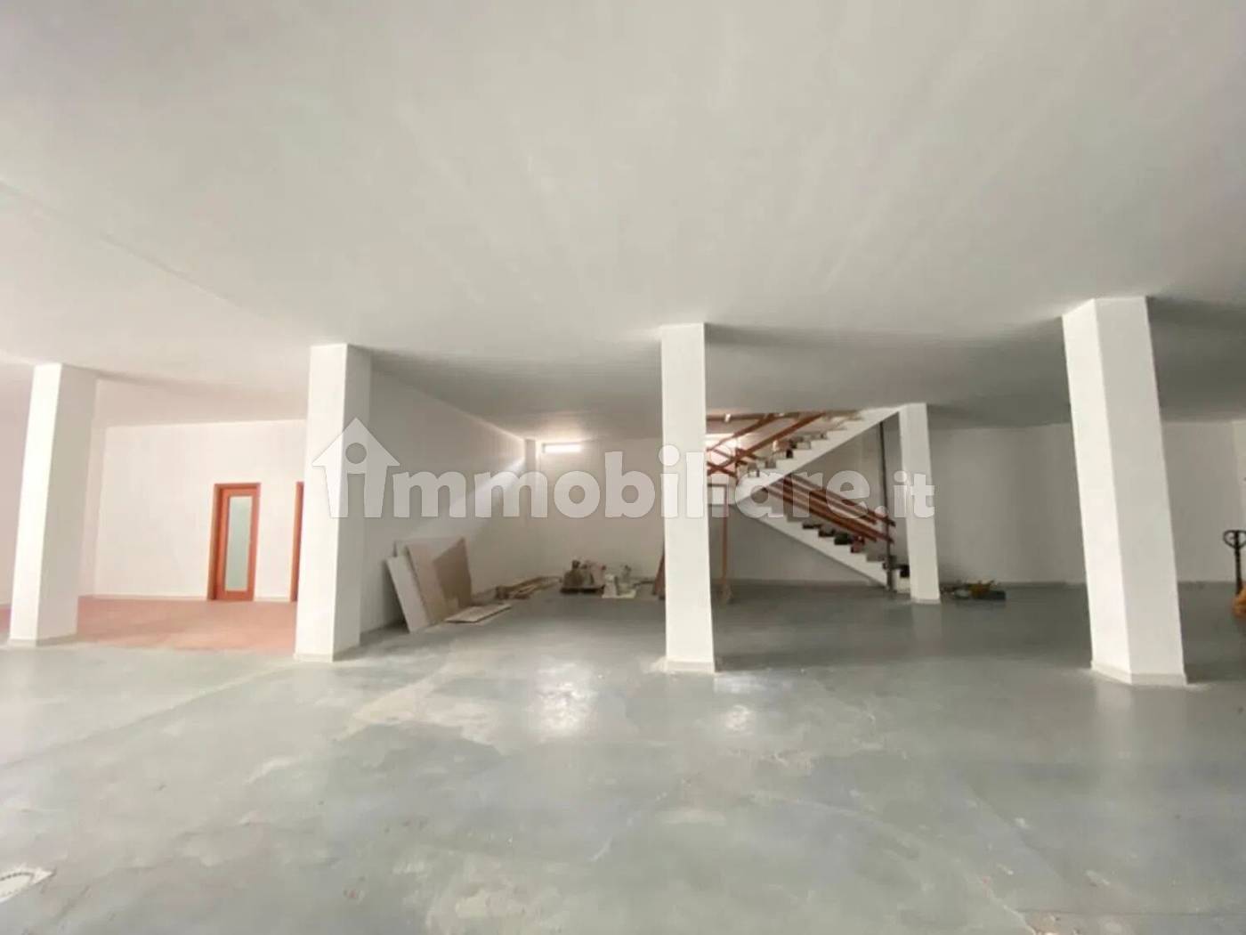 Capannone Commerciale 1.260mq su 3 Livelli - Via Arti e Mestieri Termoli - foto 59