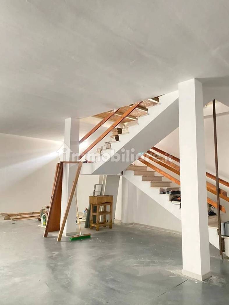 Capannone Commerciale 1.260mq su 3 Livelli - Via Arti e Mestieri Termoli - foto 61